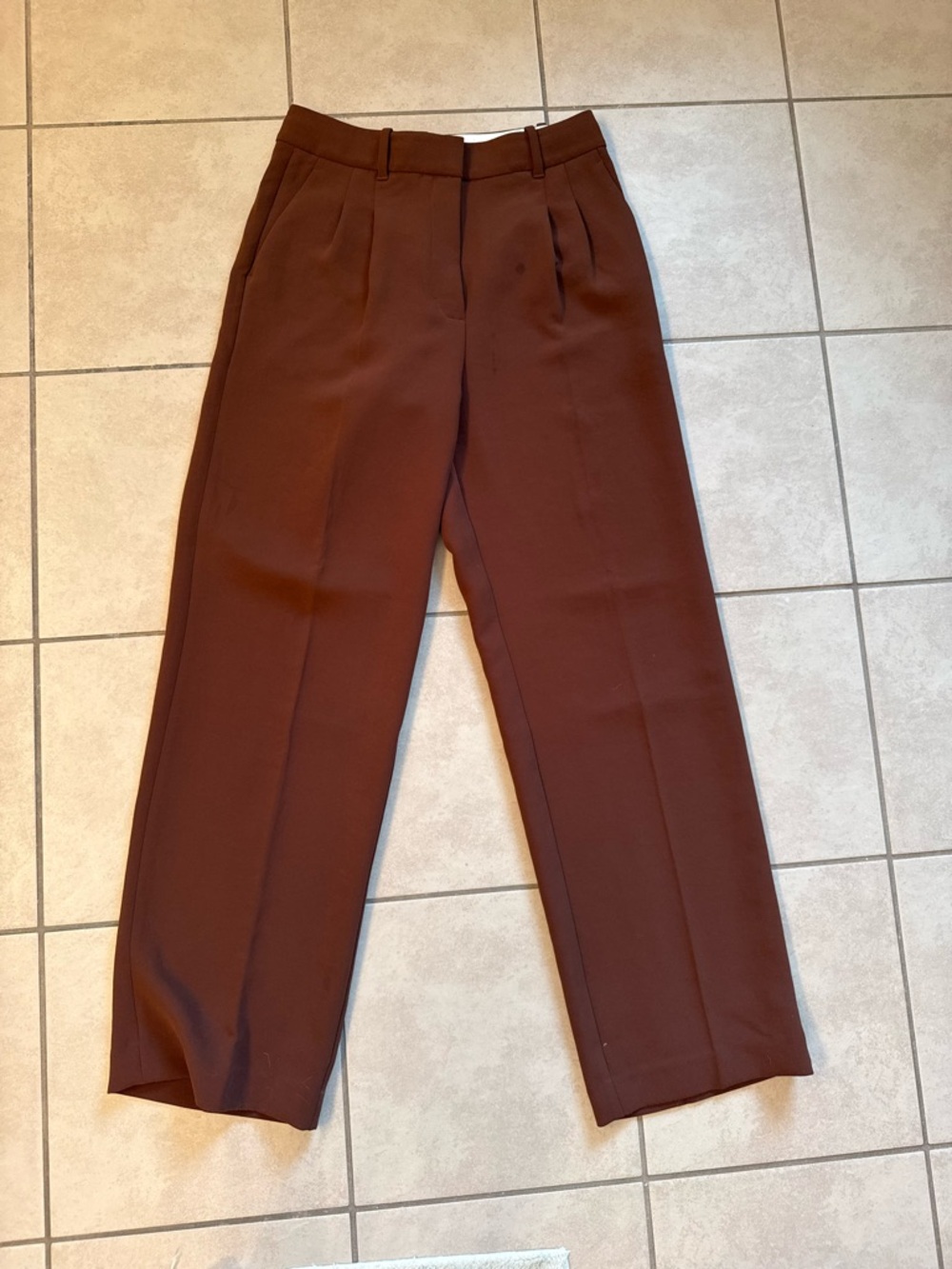 Aritzia Wilfred Effortless Pants - Picture 7 of 8